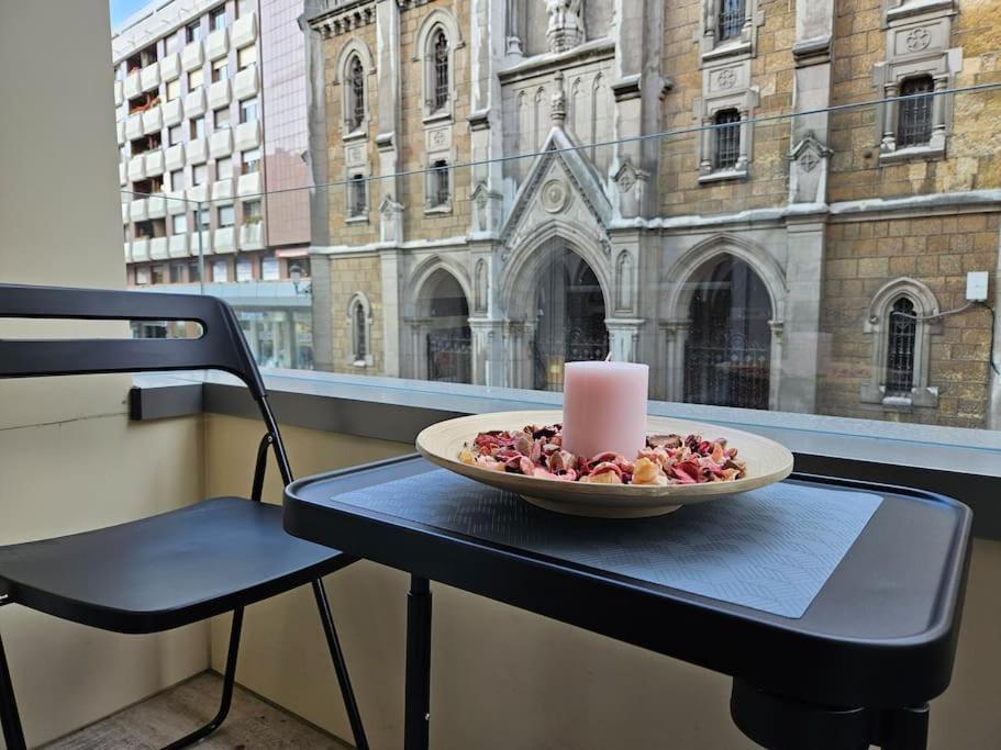 636A Gran Apartamento En Pleno Centro Oviédo Exterior foto